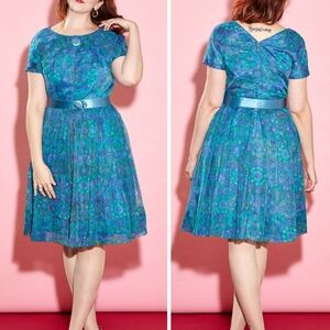 Vintage Blue and Green Midi Dress